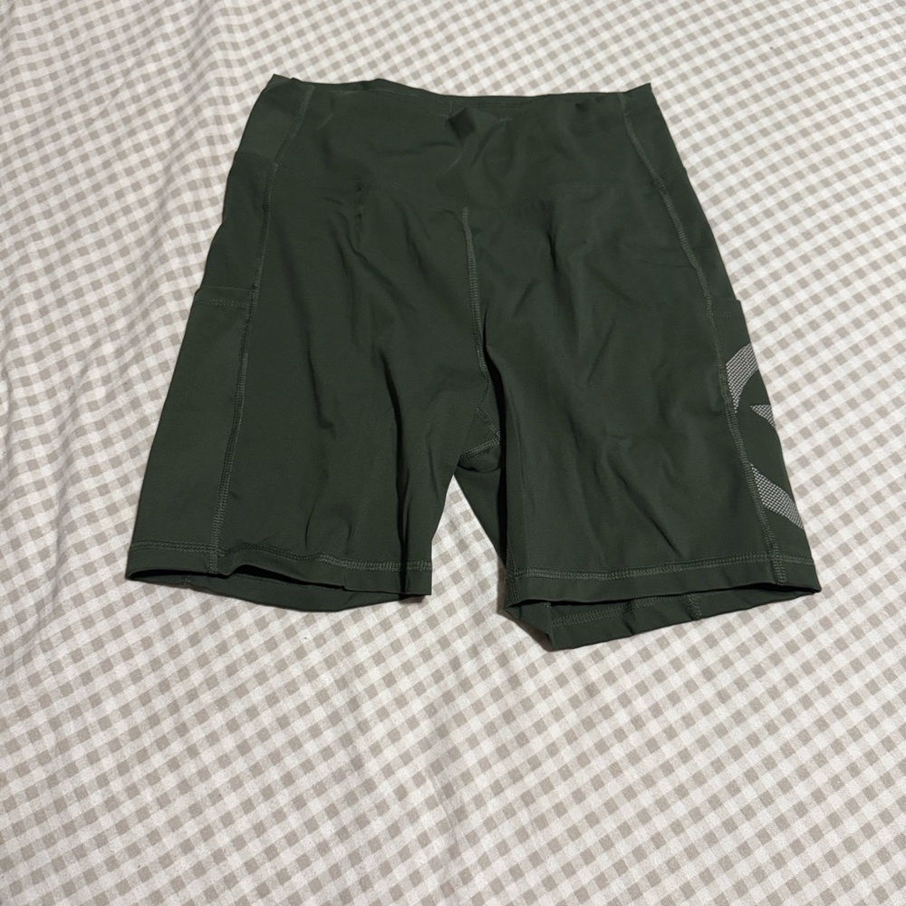 Virus Dark Green Women's Bike Shorts